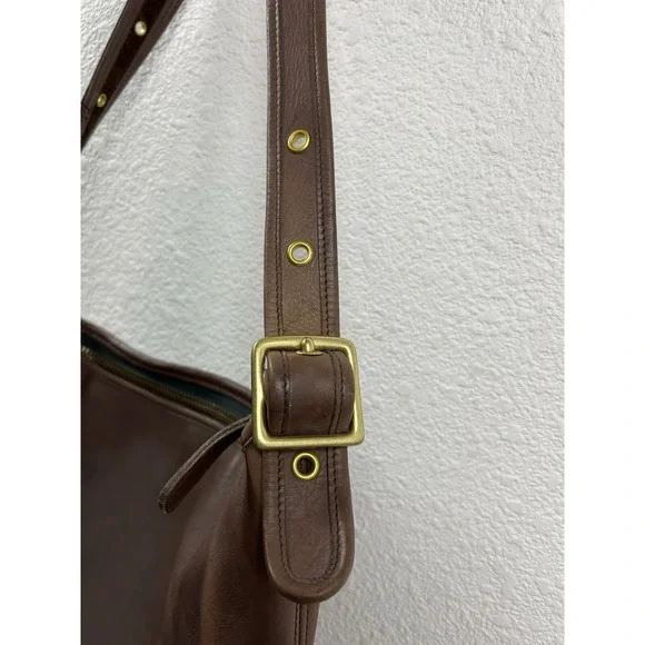 Vintage Coach Duffle Sac Bucket 9028 Brown Leather Shoulder Bag Purse USA Made - Picture 7 of 13